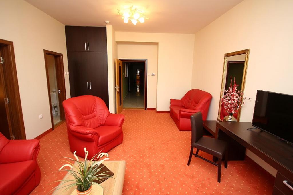 Vila Palic Hotel Esterno foto
