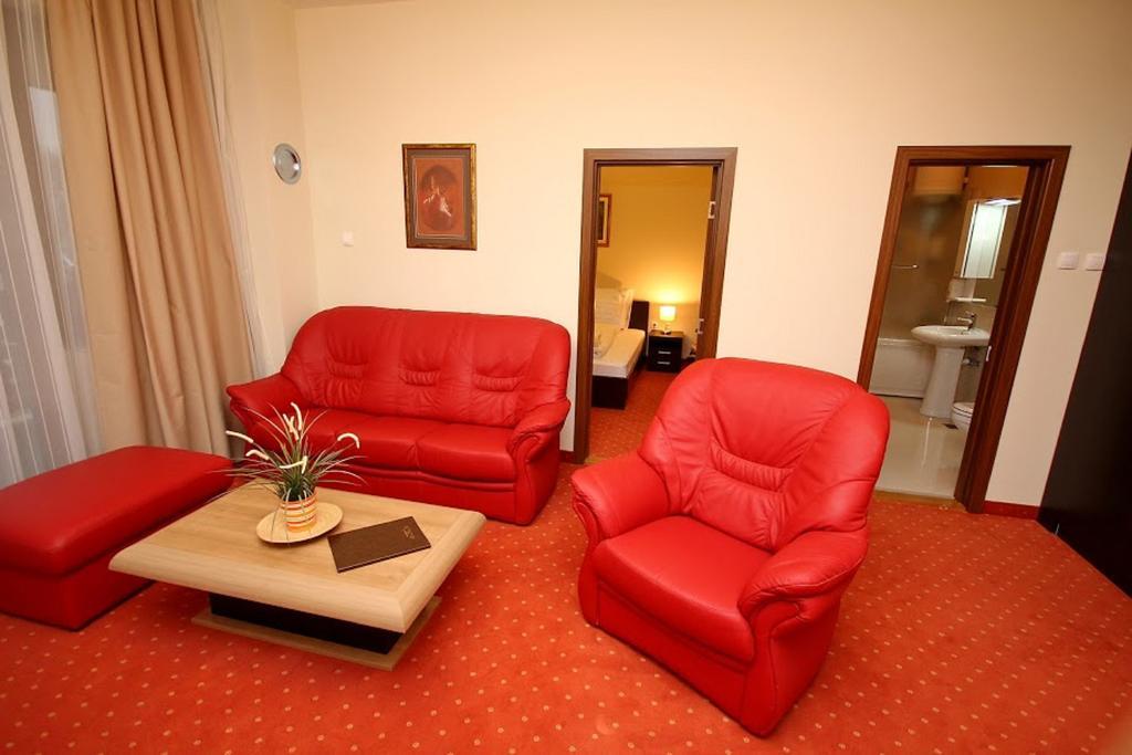 Vila Palic Hotel Esterno foto